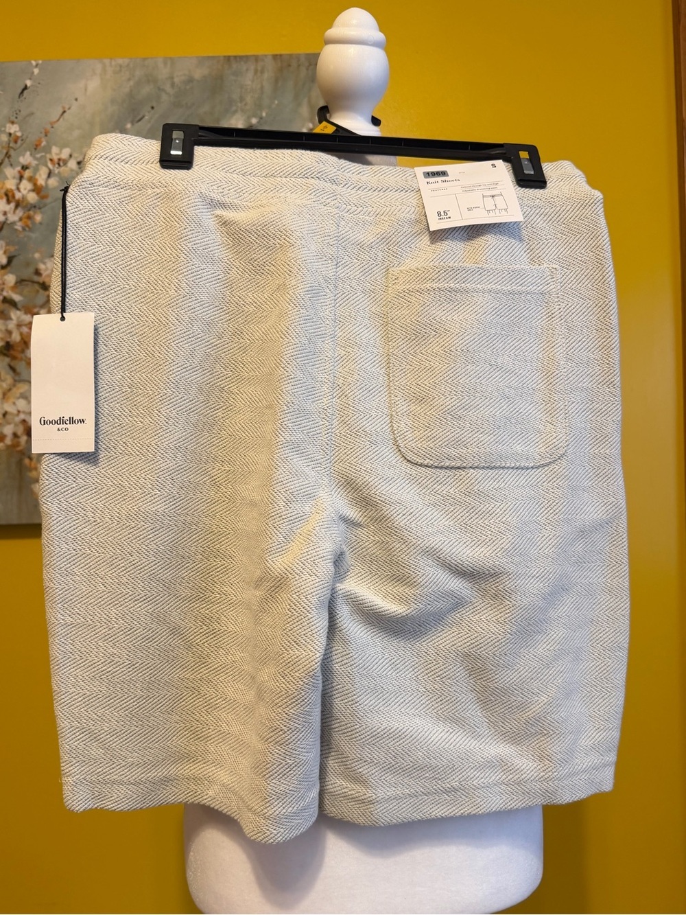 Goodfellow & Co Cream Herringbone Drawstring Athletic Shorts - Picture 2 of 6